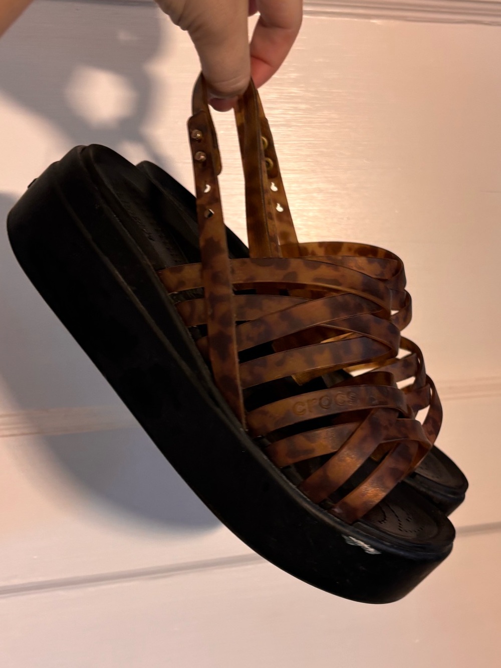 Platform Strappy Sandal in Brown Crocs Size 7